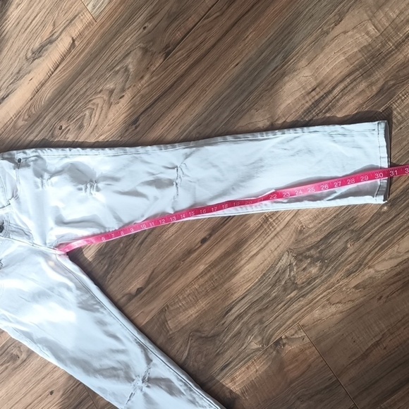 Cabi white deconstructed slim boyfriend jeans size 0 - Picture 8 of 10